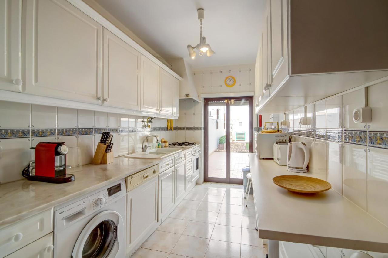 Apartamento Beira Mar Armação de Pêra Exteriör bild